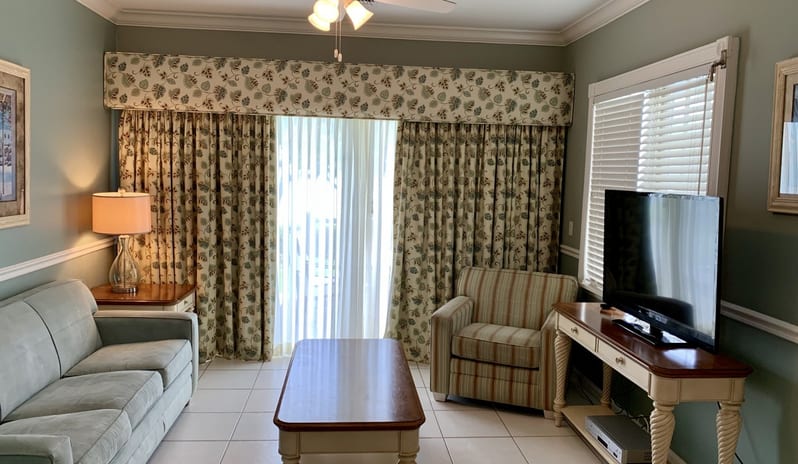 Hawks Cay - Vacation Rental  Living Area